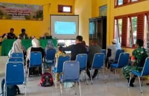 Babinsa Beurawang Bersama Bhabinkamtibmas dan Perangkat Gampong Ikut Pelatihan Koperasi Merah Putih Syariah