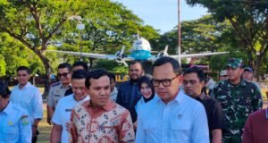 Wagub Aceh Bersama Wamendagri Tinjau Langsung Lapangan Blang Padang