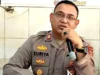 Kapolsek Ulee Kareng Imbau Warga Kibarkan Bendera Merah Putih Selama Bulan Agustus