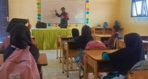 Wawasan Kebangsaan untuk Generasi Penerus, Sertu Hendra Ajak Siswa Amalkan Pancasila