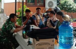 Sambut Mahasiswa KKN, Babinsa Balohan Jalin Sinergi Wujudkan Pembangunan Bersama