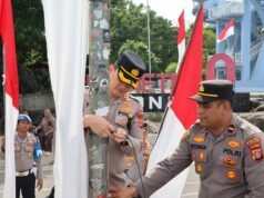 Polres Sabang Pasang Bendera Merah Putih di Kilometer Nol, Sambut HUT RI ke-81