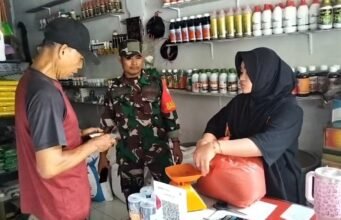 Dukung Hasil Panen Melimpah, Babinsa Pantau Ketersediaan Bibit, Pakan & Obat Pertanian