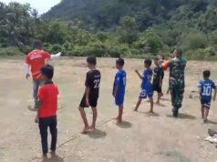 Isi Kemerdekaan dengan Semangat Kebahagiaan, Babinsa Keuneukai & Warga Gelar Perlombaan 17-an