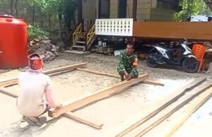 Babinsa Gampong Paya Bantu Pembangunan Balai Pengajian Darul Amanah yang Semakin Diminati Warga