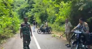 Jaga Lingkungan Tetap Aman: Babinsa Gampong Paya Himbau Warga Hindari Membakar Lahan dan Sampah