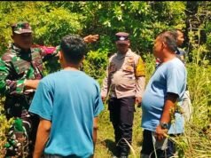 Babinsa Krueng Raya Bersama Bhabinkamtibmas Komsos dengan Warga, Gencar Cegah Karhutla
