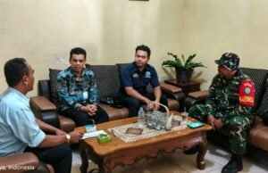 Babinsa Bersama Keuchik Batee Shoek Terima Penyuluhan BNN, Siap Wujudkan Gampong Bebas Narkoba