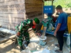 Tinjau Mesin Penggiling Padi BUMDes, Babinsa Batee Shoek Pastikan Berjalan Optimal Bantu Petani