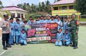 Babinsa Cot Abeuk dan Bhabinkamtibmas Berikan Edukasi Cegah Karhutla Kepada Pelajar