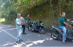 Cegah Dini Kebakaran Hutan & Lahan, Babinsa Aneuk Laot Laksanakan Patroli Bersama