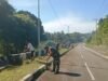 Jaga Kebersihan & Cegah Karhutla, Babinsa dan Warga Ujong Kareung Bergotong Royong