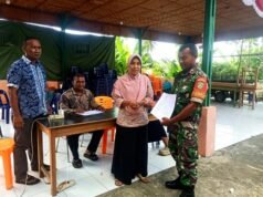 Berjalan Lancar: Babinsa Paya Monitor Penyaluran Bantuan Subsidi Listrik & LPG Kepada Warga
