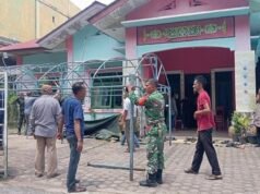 Wujud Kepedulian TNI: Babinsa Cot Abeuk Ikut Melayat dan Bantu Proses Pemakaman Warga Meninggal Dunia