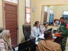 Ketahui Kondisi Wilayah, Babinsa 07 Kuta Barat Lakukan Pemutakhiran Data Warga