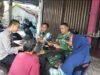 Komsos & Bantu Pendataan Perlinsos, Babinsa Kuta Barat Pastikan Bantuan Tepat Sasaran