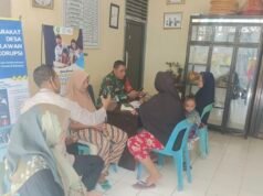 Data Akurat, Bantuan Adil: Babinsa Kuta Barat Pastikan Data Warga Kurang Mampu Tidak Ada yang Tertinggal