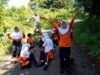 Isi Waktu Luang dengan Olahraga, Babinsa Keuneukai Dampingi Anak-anak SD 26 Tumbuh Sehat & Cerdas