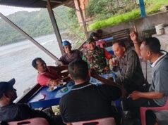 Babinsa Batee Shoek Gelar Komsos Rutin, Jaga Kedekatan dan Pantau Kondisi Wilayah
