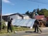 Babinsa Kuta Timu Bersama Perangkat Gampong Gotong Royong Ciptakan Lingkungan Bersih dan Asri
