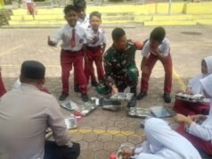 Babinsa Koramil 01/Sukajaya Sambangi Sekolah, Pastikan Program Gizi Berjalan Optimal
