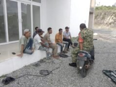Duduk Bersama Warga, Babinsa Sampaikan Pesan Penting Cegah Kebakaran Hutan dan Lahan