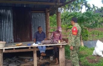 Duduk Bersama Warga Pante Jaya, Babinsa Ie Meulee Jaga Kondusifitas Wilayah